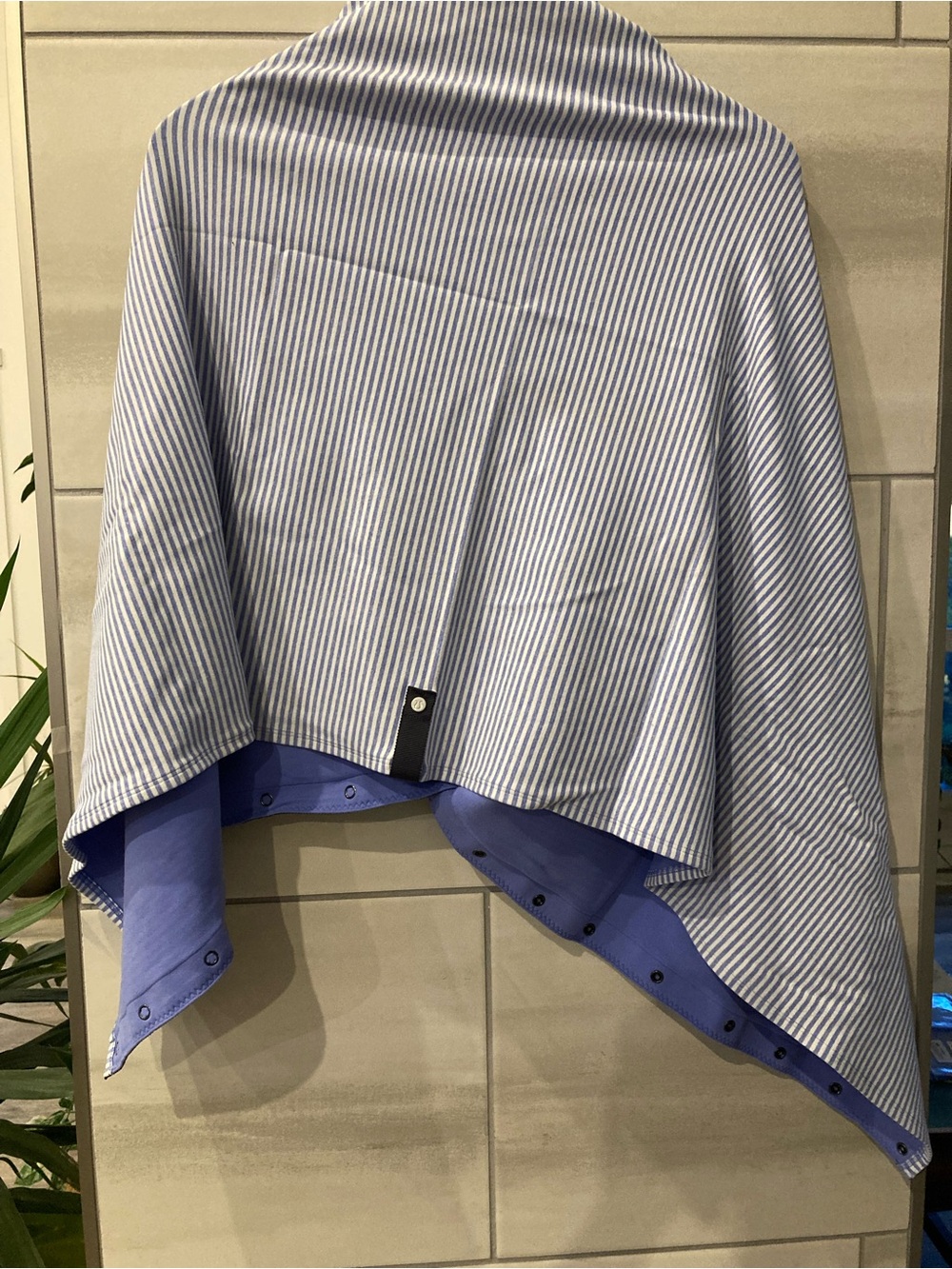 lululemon athletica Striped Light Blue and Blue Snap-Trim Wrap